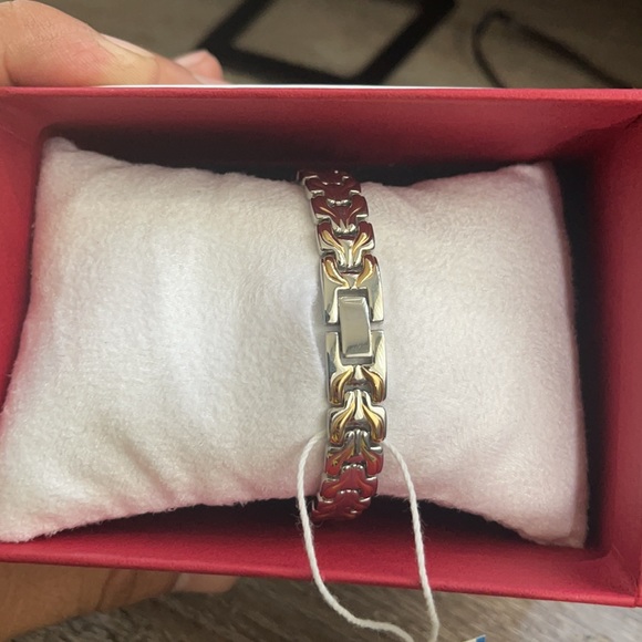 Pulsar women’s watch